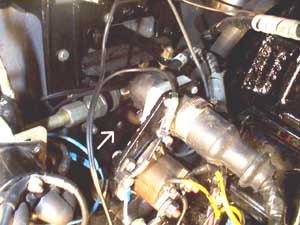 The other side of the water tube-pipe, inside the boat.